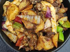 -撒拉人家.酸菜牦牛肉火锅