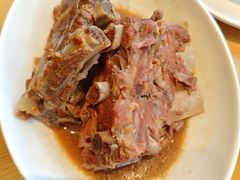 -关东小磨东北菜(上海长风大悦城店)