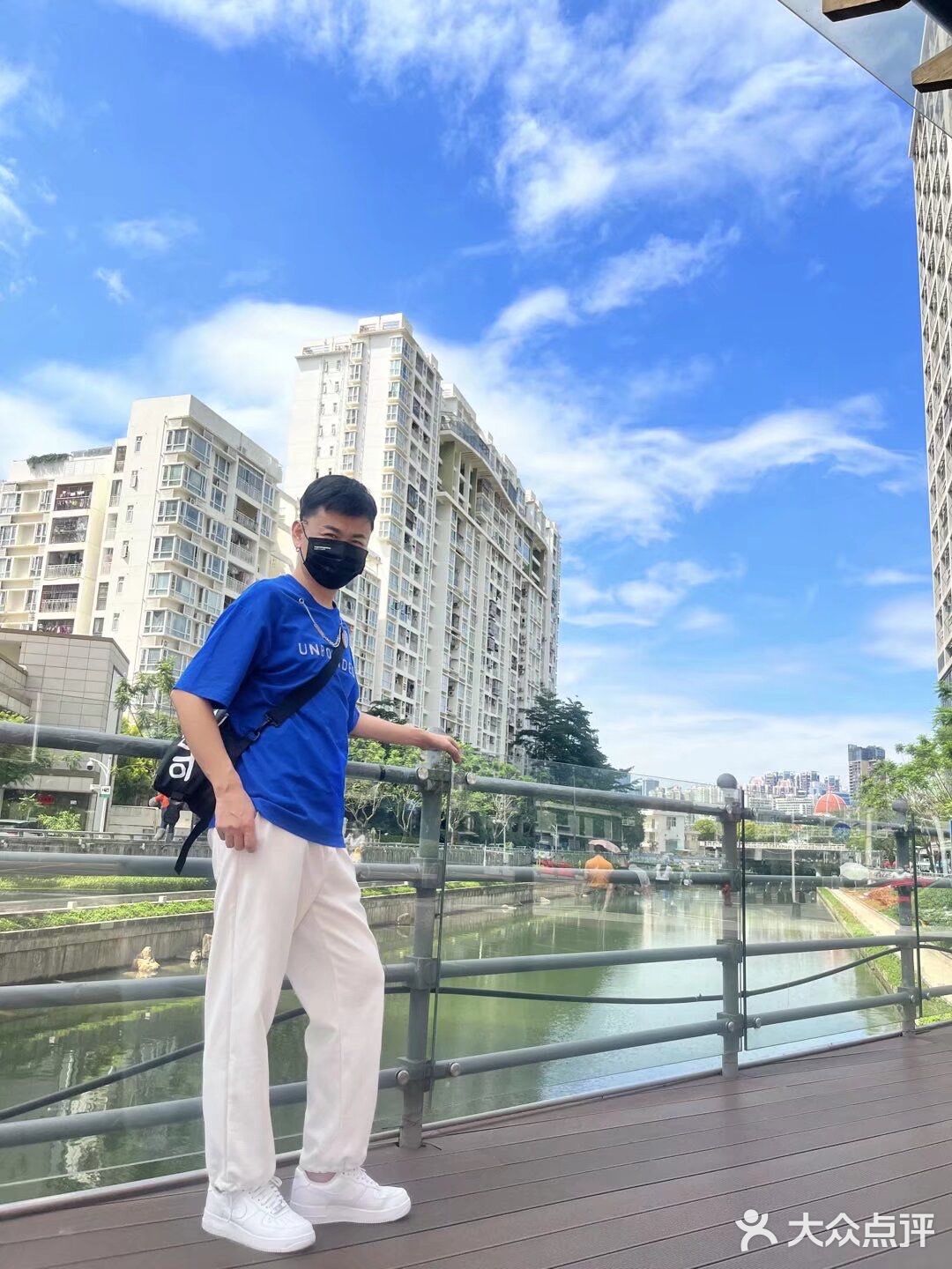 春天来了，天气晴朗，出来逛逛顺便觅食放松心情