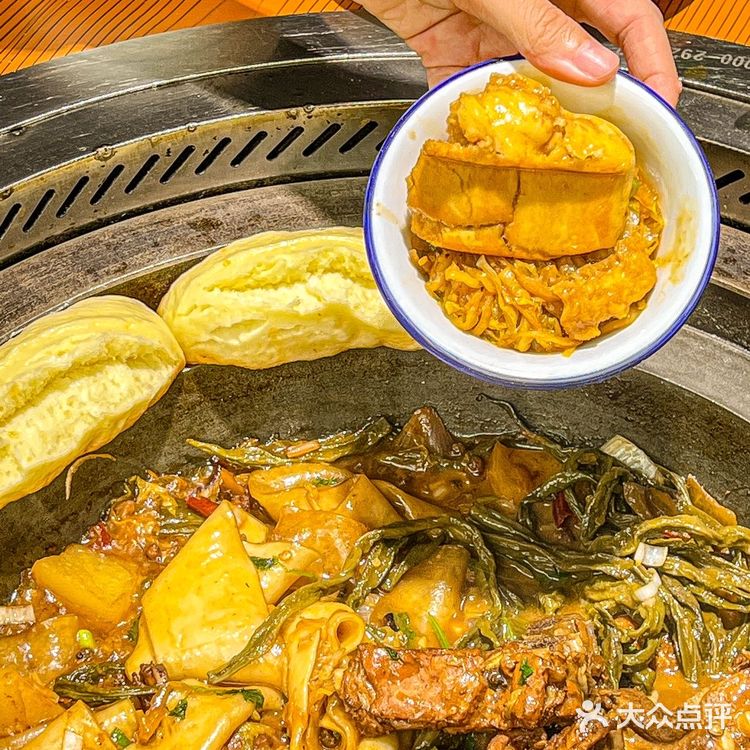 冬天就要吃铁锅炖｜小锅烀饼大碴子粥太绝了