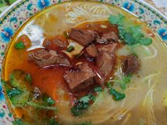 -金杨拉面王小吃面馆·牛三宝面·红烧牛肉粉