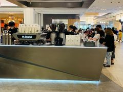 -M Stand(宁波万象城店)