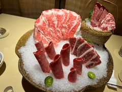 -余欢领鲜火锅(新街口店)