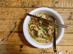 -小河无名面馆
