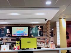 -肯德基(虹桥机场T2北指廊精选外卖点店)