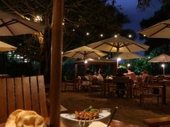 -三亚艾迪逊酒店·海滩烧烤 BARBACOA·现场乐队·浪漫晚餐·烧烤海鲜