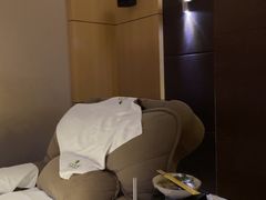 -金色印象·4K影院式足体养生(南方花园店)