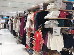 -优衣库(广州天河领展广场店)