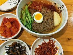 -故乡家韩国料理(丹东街店)