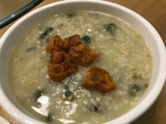 皮蛋瘦肉粥-台北楚楚园馅饼粥(虹桥南丰城店)