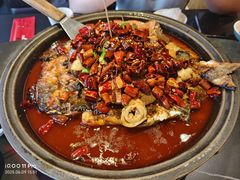 -辣尚瘾·烤鱼·新川菜(交大直营店)
