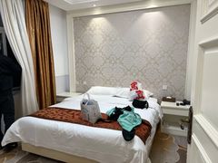 -蓝地时尚庄园(北京清河营地铁站店)