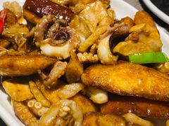 -前海沿·青岛菜(李沧万达店)