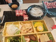-呷哺呷哺 黄金牧场 (中发百旺店)