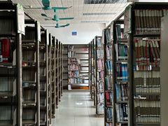 -荔湾区图书馆(周门馆)