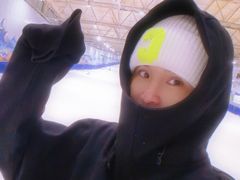 -乔波室内滑雪场