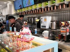 -CoCo都可(湖滨银泰店B区店)