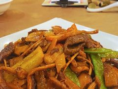 -一品美食城(石碣序伦小学店)