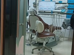 -瑞泰口腔(龙湖门诊)