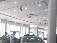 -奔驰利星行(北京花乡店)