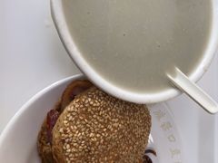 -老磁器口豆汁店(天坛店)