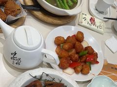 脆皮菠萝咕咾肉-蔡澜点心·粤菜(月星环球港店)
