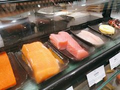 -飨食汇全日制餐厅·昆山皇冠假日酒店(九方店)