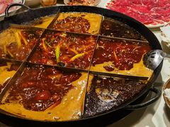 -岗上渣渣老火锅(两路口店)