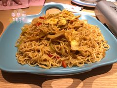 炒方便面-街角等你.大连海鲜烧烤(西安路店)