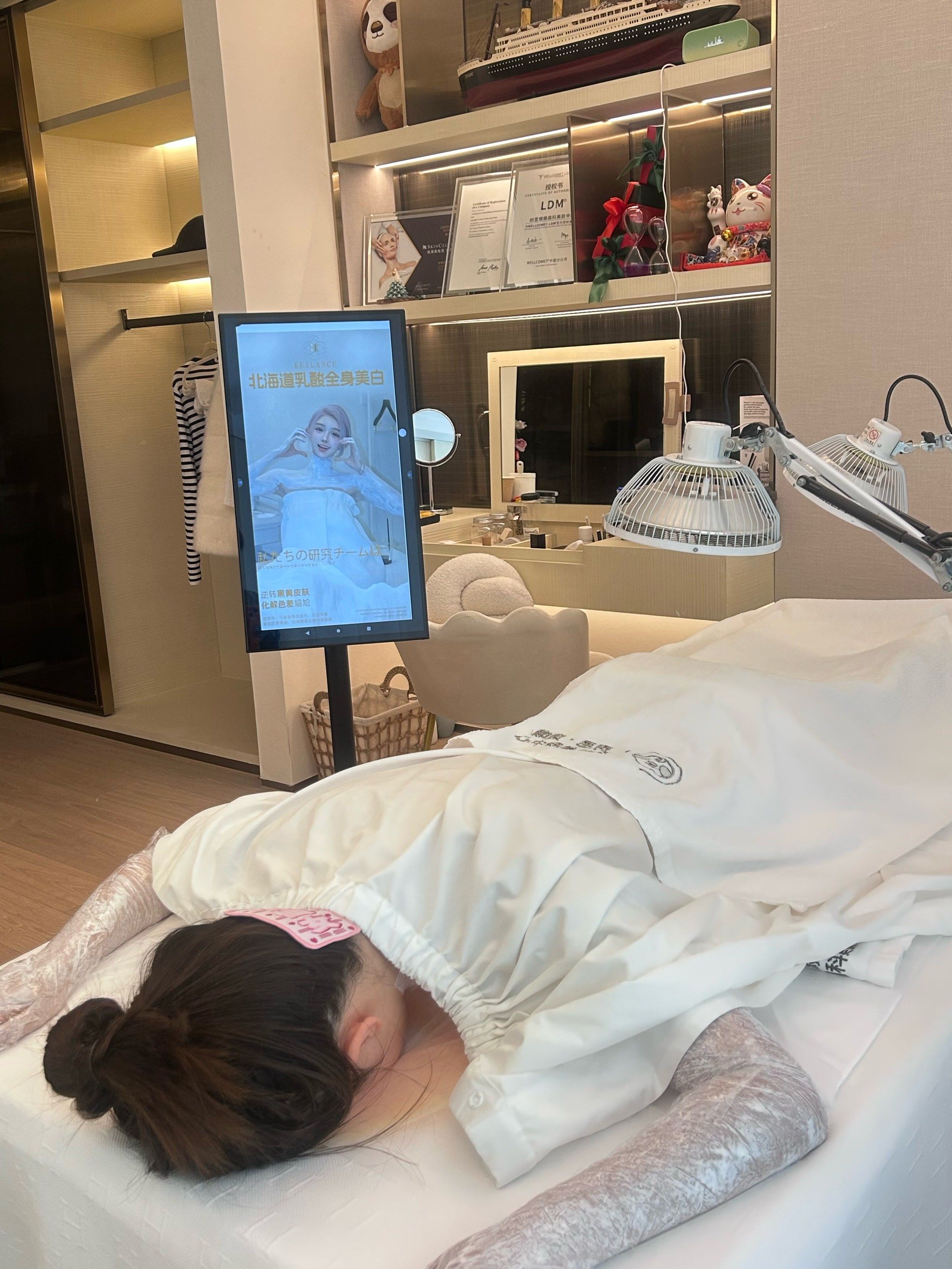 全身美白 #美白 #全身刷酸美白 #全身光子 
春天到了
马上就开始