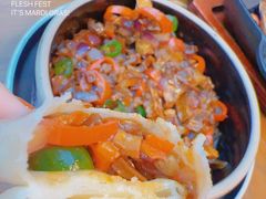 传统黑三剁配薄饼-雀舞云南菜(天津天河城购物中心店)