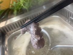 -牛里牛气· 榴莲海鲜鲜牛肉自助火锅·烤肉(横岗店)