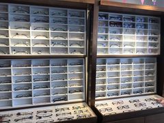 -视野联行眼镜(西站中天健广场店)