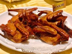 驰名石岐乳鸽-石岐佬中山菜馆(张溪店)