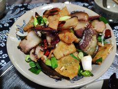 -味老大土碗菜(中山三路店)