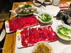 吊龙-焯牛潮汕牛肉火锅(云峰街创始店)