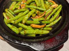 紫苏啫鱿鱼脚豆角-啫神·广州地标美食(北京路店)