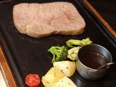 -必胜客(WOW中心城店)