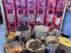 -刘淑芬·活鱼铁锅炖(北京首店)