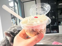 -红宝石·鲜奶小方·海派西点房(金杨店)