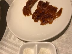 鸭胸皮-湖庭壹品鸭王·传统北京烤鸭·别墅私房菜·庭院宵夜(江宁店)