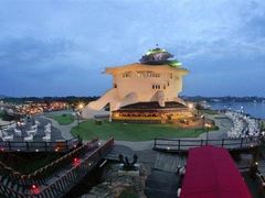 -北戴河碧螺塔海上酒吧公园