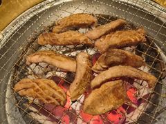 -山川小町·极番烧肉(新地假日广场店)
