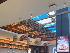 -阿瓦山寨·湘菜现炒·剁椒鱼头王(咸阳总店)