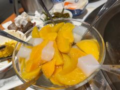 黄桃罐头-冰城焰会大丰收铁锅炖(萝岗万达金街店)