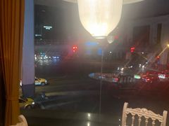 -沪小胖小龙虾(淮海中路旗舰店)