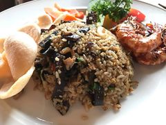 -Pundi Pundi Restaurant