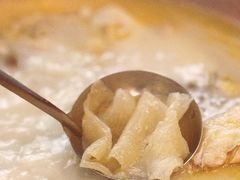 -鲜入围煮花胶鸡海鲜火锅