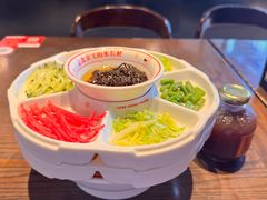 我们的炸酱面-方砖厂69号炸酱面·烤鸭(前门鲜鱼口店)