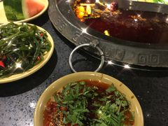 -唇辣号重庆老火锅(燕郊鑫乐汇店)